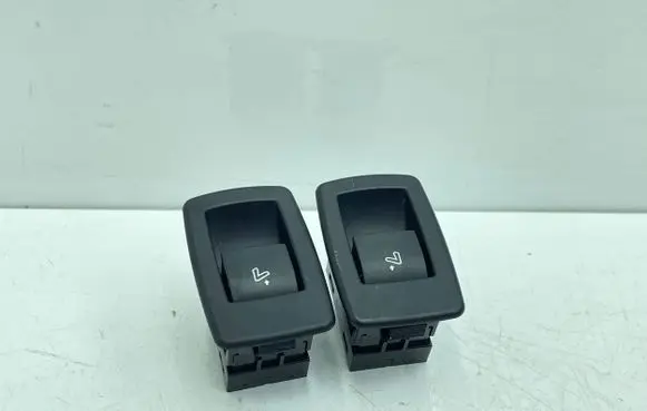 BMW 2 F46 Other switches/knobs/shifts 9290728 9290729