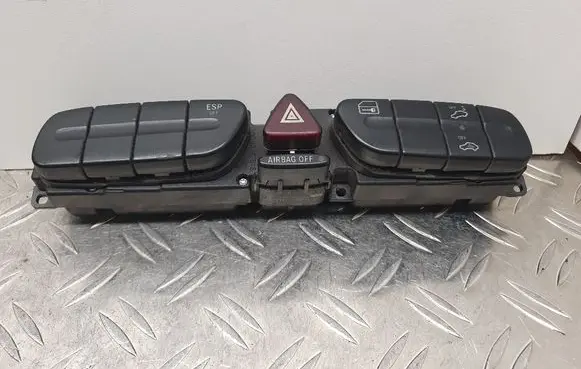 Mercedes-Benz C W203 Hazard light switch 2038217858