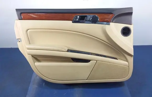 Volkswagen Phaeton Door card panel trim set 