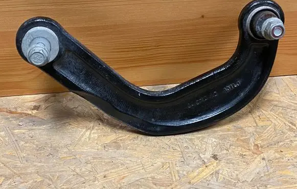 Ford Explorer VI Rear control arm LB5C5501AC