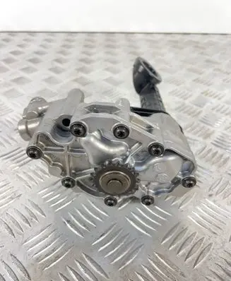 Peugeot Expert Oil pump 9807727980