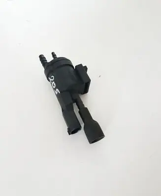 Mercedes-Benz C W205 Vacuum valve 0025407097