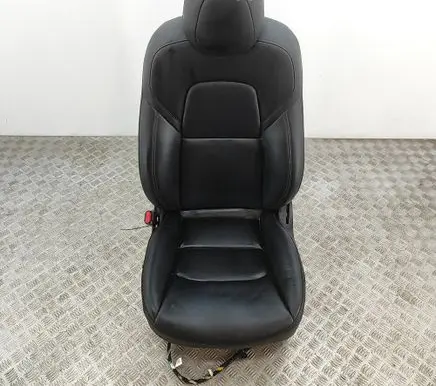 Tesla Model 3 Front driver seat 145694200C