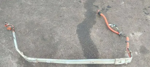 Toyota Prius (XW20) Positive cable (battery)