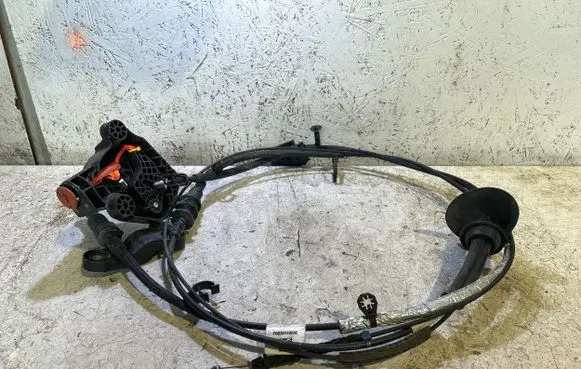 Gear shift cable linkage