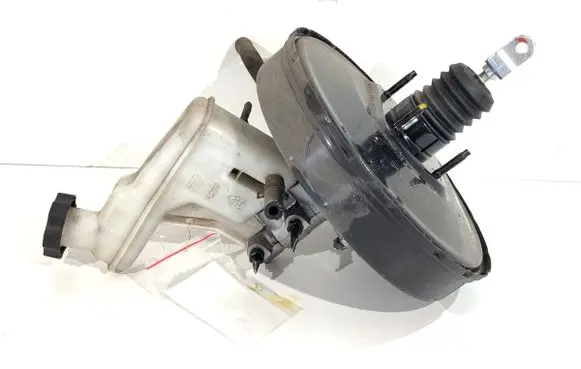 Hyundai ix35 Brake booster 585002S201