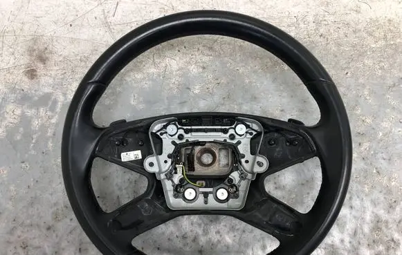 Mercedes-Benz E W212 Steering wheel A2124600403BILI A2124600403