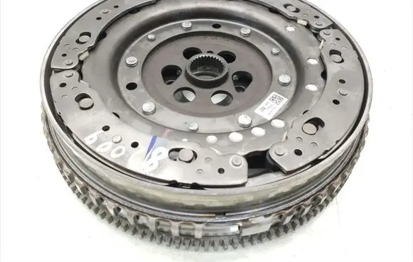 Nissan Qashqai Flywheel 123101804R 23012020