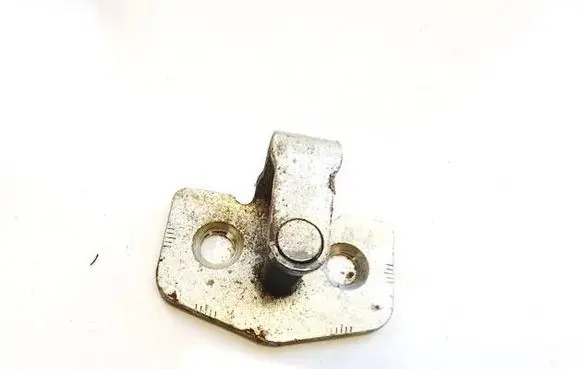 Opel Astra H Front door lock loop/hook striker 