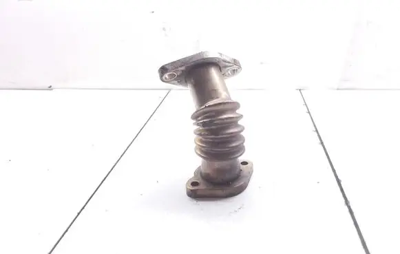 Volkswagen Touareg I EGR valve line/pipe/hose 