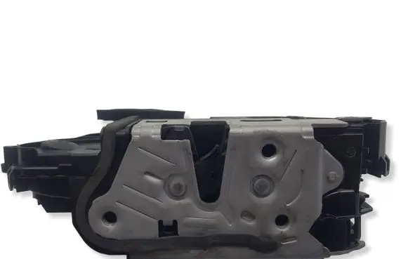 Skoda Kodiaq Front door lock 5TB837015D A046465 45810180