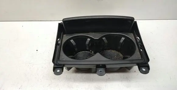 Cup holder front