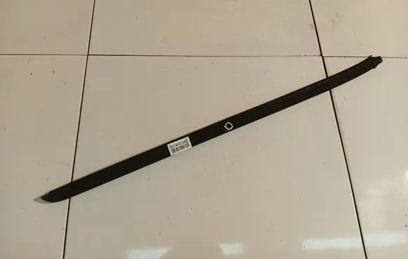 Hyundai i30 Windshield trim 861322L000