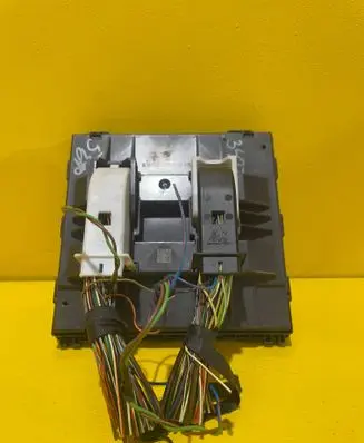 Seat Ibiza IV (6J,6P) Central body control module 6R0937088D