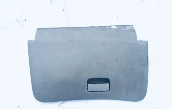 Nissan Almera N16 Glove box