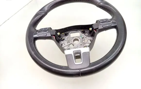 Volkswagen PASSAT B7 Steering wheel 3C8419091BE