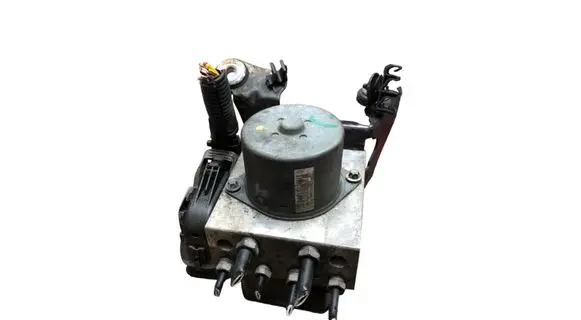 Ford Mondeo Mk III ABS Pump 7G912C405AB