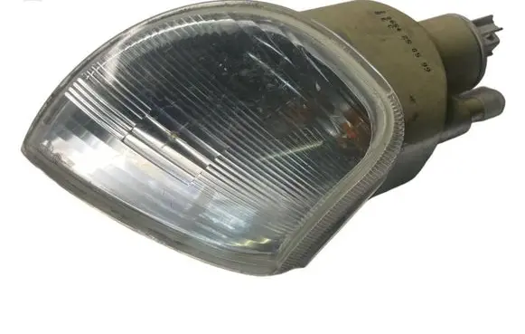 Front indicator light