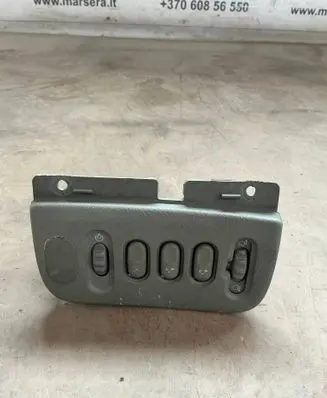 Renault Scenic I Electric window control switch 7700432429