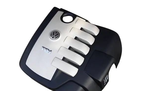 Volkswagen Touareg I Engine cover (trim) 070103926A