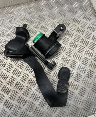 Chrysler Grand Voyager IV Third row seat belt p52029369ac