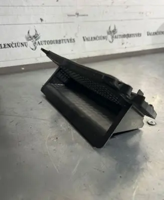 Audi A1 Air intake duct part 8X0815479B
