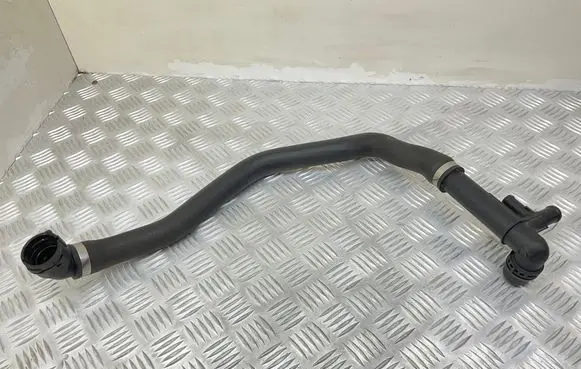 Volkswagen PASSAT B8 Engine coolant pipe/hose 5Q0121619D 3Q0122051D 5Q0122291AT