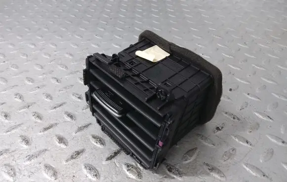 Dash center air vent grill