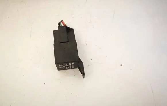 Toyota Corolla Verso AR10 Other relay SCB1M1240