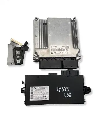 BMW 5 E60 E61 Engine control unit/module 7811151 0281015130 170086584