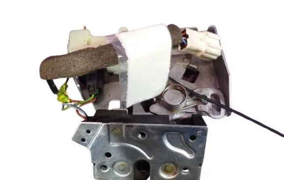 Jaguar X-Type Tailgate/trunk/boot lock/catch/latch 