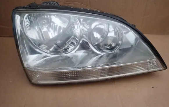 KIA Sorento Headlight/headlamp