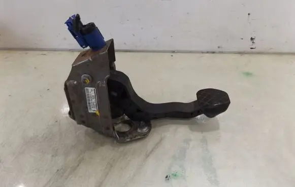 Clutch pedal