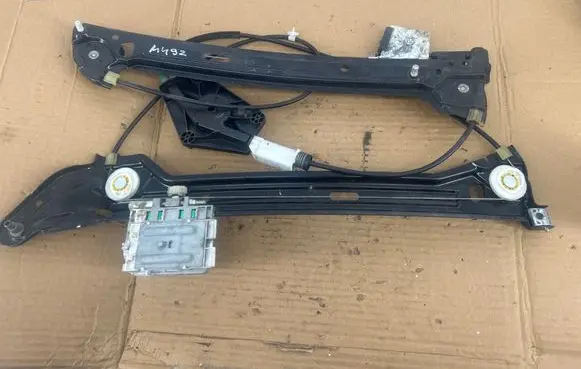 Audi A5 8T 8F Rear window lifting mechanism without motor 989582