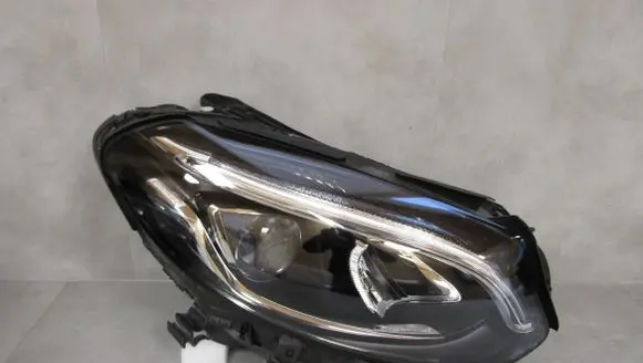 Mercedes-Benz B W246 W242 Headlight/headlamp A2469065401 030129523203 LE13A6317