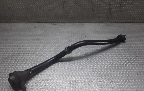 Mercedes-Benz Vito Viano W638 Oil fill pipe 
