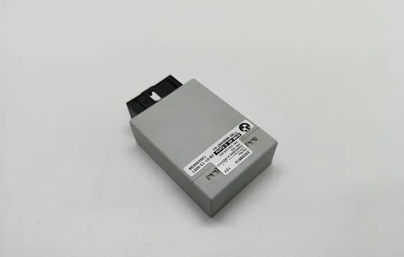BMW 5 E60 E61 Tow bar trailer control unit/module 6850497 685049701 71606850497