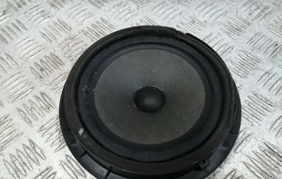 Suzuki SX4 Front door speaker