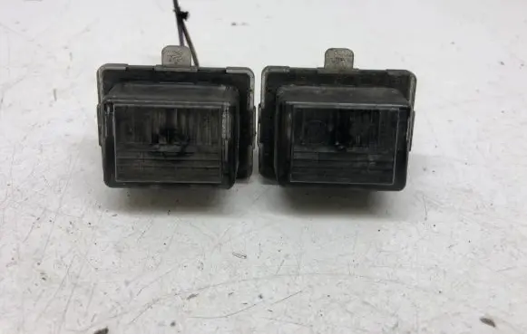 Mercedes-Benz C W204 Number plate light 165850