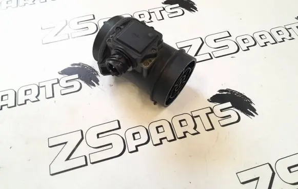 BMW 7 E38 Mass air flow meter 1703275 30149908 5WK9600