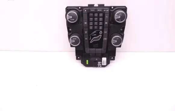 Volvo V40 Climate control unit 31288104 D239