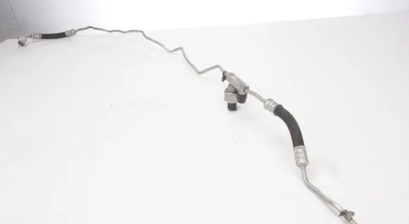 Maserati Quattroporte Other engine bay part