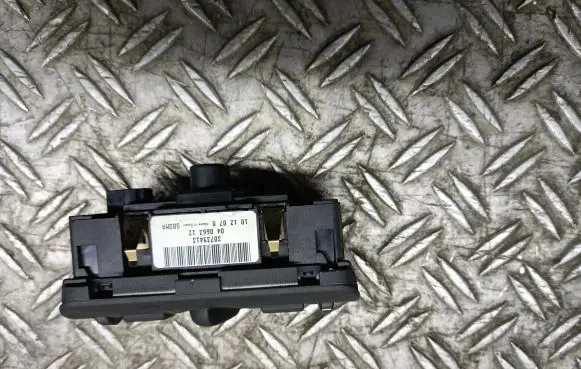 Volvo S80 Light switch