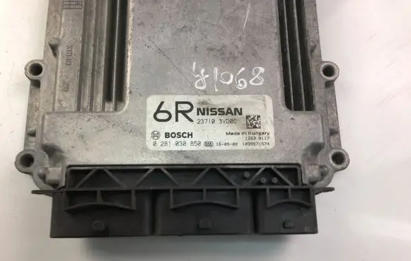 Nissan Note (E11) Other control units/modules 237103VD0C