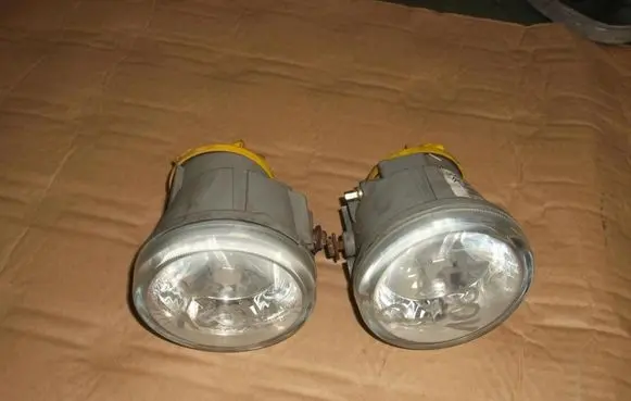 Peugeot 1007 Front fog light