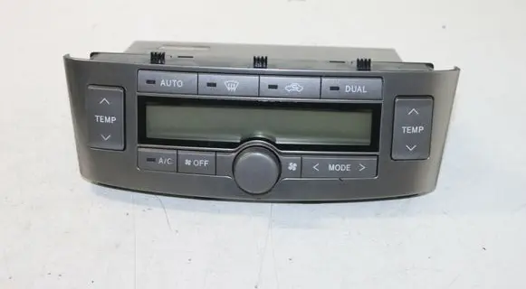 Toyota Avensis T250 Climate control unit 5590005200