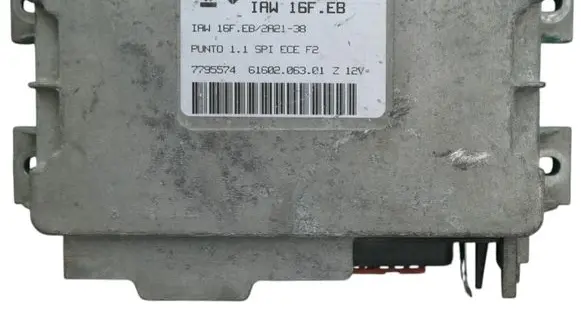 Fiat Punto (199) Engine control unit/module ECU MAGNETIMARELLI 7795574 IAW16FEB