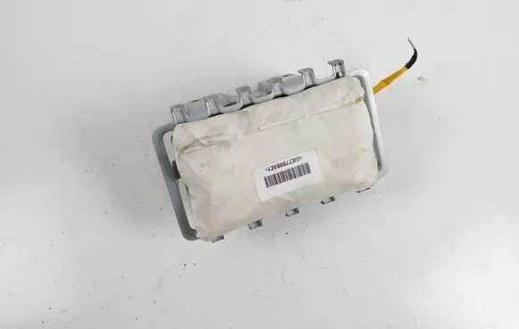 Mitsubishi Outlander Passenger airbag 7030A311 VM379JJALN01