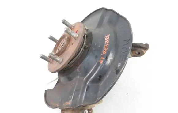 Honda CR-V Front wheel hub spindle knuckle