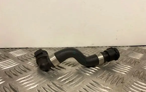 BMW 4 F36 Gran coupe Engine coolant pipe/hose 8620944 17128620944